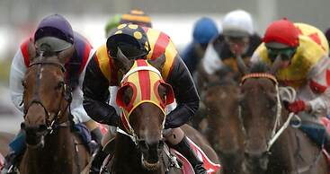 The Gathering Chester 1 Sleeps 14 Very Close to City Centre