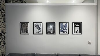 View On The Rows - Overlooking Eastgate Street