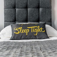 The Gathering Chester 2 Sleeps 14 Very Close to City Centre