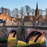 The Gathering Chester 2 Sleeps 14 Very Close to City Centre