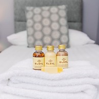 The Gathering Chester 2 Sleeps 14 Very Close to City Centre