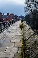 The Kings Place - Very Central Chester - Chester