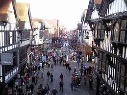 The City Walls Gathering 5 Bed - Sleeps 12 City Centre