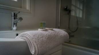 The City Walls Gathering 5 Bed - Sleeps 12 City Centre