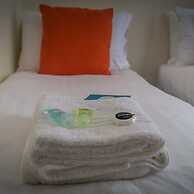 The Racecourse Gathering 5 Bed - Sleeps 12 City Centre