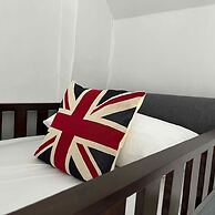 The North Wales Gathering - Hot Tub Sleeps Up 16