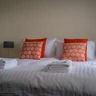 The Roman Gathering 5 Bed - Sleeps 12 City Centre