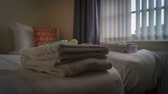 The Storyhouse Gathering 5 Bed - Sleeps 13 City Centre