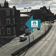 The Storyhouse Gathering 5 Bed - Sleeps 13 City Centre