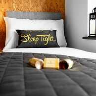 The Leeds Gathering - Hot Tub - EV Charging