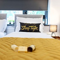 The Leeds Gathering - Hot Tub - EV Charging