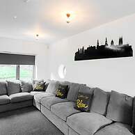 The Leeds Gathering - Hot Tub - EV Charging