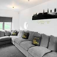 The Leeds Gathering - Hot Tub - EV Charging