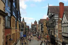 The Deeside - North Wales Sleeps up to 7