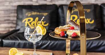 The Gathering Chester 4 Sleeps 14 Very Close to City Centre