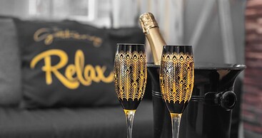 The Gathering Chester 4 Sleeps 14 Very Close to City Centre