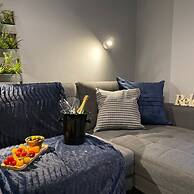 The North Wales Gathering - 9 Bedroom - EV Charging