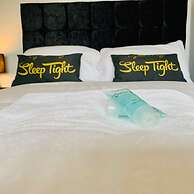 The Lower Gathering - Sale - Sleeps Up To 13