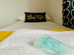 The Lower Gathering - Sale - Sleeps Up To 13