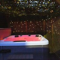The Gathering Liver House - Hot Tub - Near Liverpool