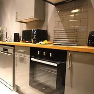 The Gathering Liver House - Hot Tub - Near Liverpool