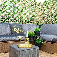 The Gillygate Gathering - Sleeps Up To 16 York City Centre