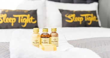 The Gillygate Gathering - Sleeps Up To 16 York City Centre