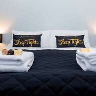 The Clifford Gathering - Sleeps Up To 10 York