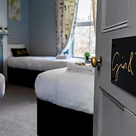 The Clifford Gathering - Sleeps Up To 10 York