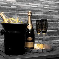 The Sailing Club - 6 Bedroom Hot Tub Town Centre