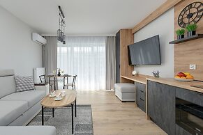 Amazing Studio With Balcony by Renters