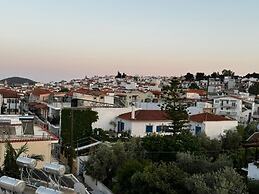 Moonbeam Townhouse Skiathos