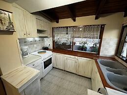 Moonbeam Townhouse Skiathos