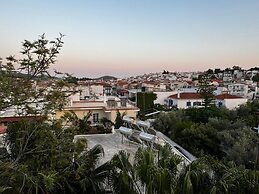 Moonbeam Townhouse Skiathos