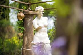 Majestic Villa in Hills of Florence with Gardens Gym Jacuzzi and Sauna