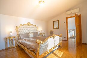Majestic Villa in Hills of Florence with Gardens Gym Jacuzzi and Sauna
