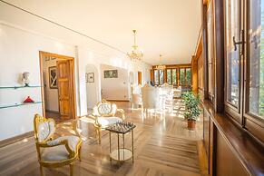 Majestic Villa in Hills of Florence with Gardens Gym Jacuzzi and Sauna