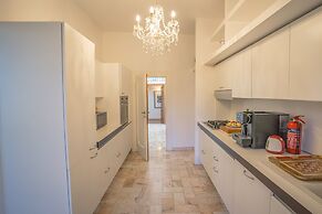 Majestic Villa in Hills of Florence with Gardens Gym Jacuzzi and Sauna
