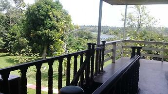 Amazon Paradise Lodge