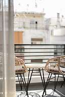 Deluxe Apartment in Kallithea