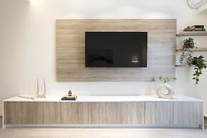 Deluxe Apartment in Kallithea