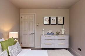 The Twickenham Wonder - Lovely 1bdr Flat With Parking