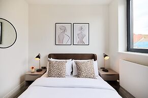 The Harlesden Breakout - Glamorous 2bdr Flat