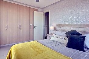 Oceana Suites Ocean Drive
