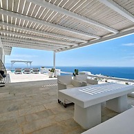 Stunning Villa With Panoramic View