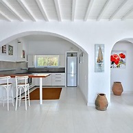 Stunning Villa With Panoramic View