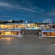 Stunning Villa With Panoramic View