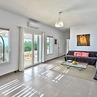 Stunning Villa With Panoramic View