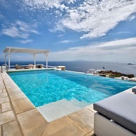 Stunning Villa With Panoramic View