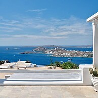 Stunning Villa With Panoramic View